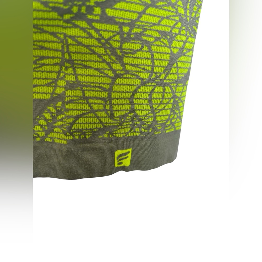 💚 EUC Fabletics Nanette Neon Green & Gray Floral Full-Zip Jacket | Women’s Small - Picture 8 of 13